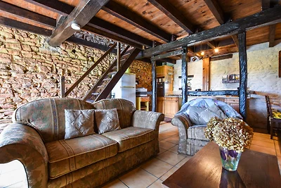 Incantevole cottage tipico dell'Alvernia