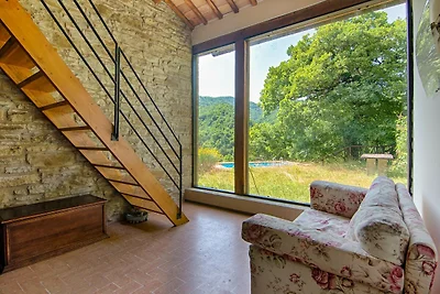 Villa in Borgo Pace mit Pool