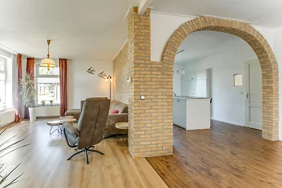 Vakantiehuis in Langezwaag met terras