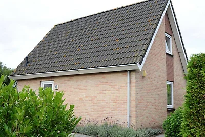 Holiday house in Ouddorp with 3 bedrooms