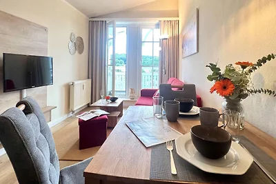 Moderne Ferienwohnung mit Balkon und WLAN in...