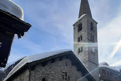 Schöne, komplett renovierte 2-Zimmer-Wohnung ...