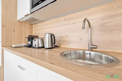 Angenehme Wohnung mit Balkon -6P-Proche...