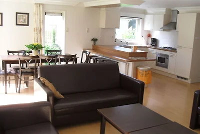 Gepflegtes Ferienhaus mit Geschirrspüler