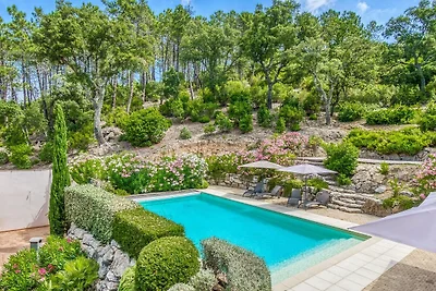 Villa a Le Muy con piscina privata
