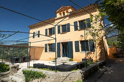 Elegante Villa in Grasse