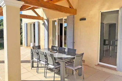 Häuser & Villen für 8 Personen