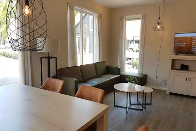 Moderne Villa mit Garten