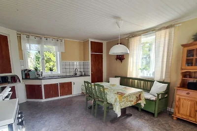 6 Personen Ferienhaus in BOLLSTABRUK
