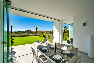 Appartement in de buurt van Crystal Lagoon in...