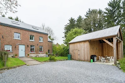 Gemütliche Villa in Ciney inmitten der Natur