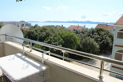 Appartamento a Zara-Kozino con vista mare
