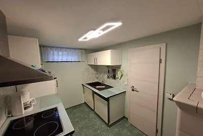 Sonnige Terrasse & ruhiger Aufenthalt