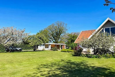 8 Personen Ferienhaus in Nexø