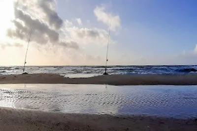 Luxus-Poolhaus in Strandnahe -- By Traum...