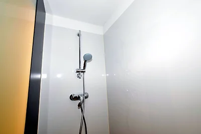 Modern und komfortabel eingerichtete Wohnung