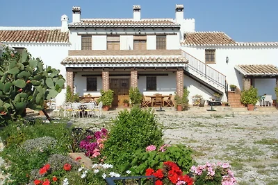 Ferienhaus in Periana mit Schwimmbad