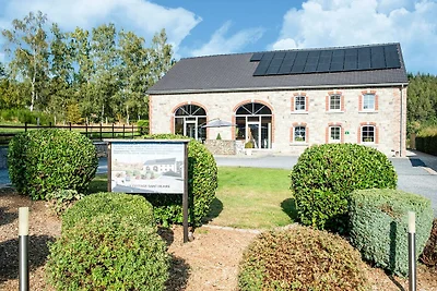 Elegante casa vacanze a Burnenville Belgio