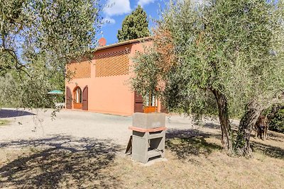 Landferienhaus in Gambassi Terme mit Garten