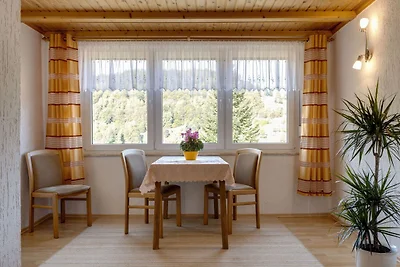 Ferienhaus in Schצnbrunn mit Garten