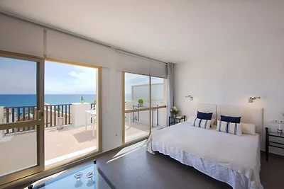 Bella villa con balcone