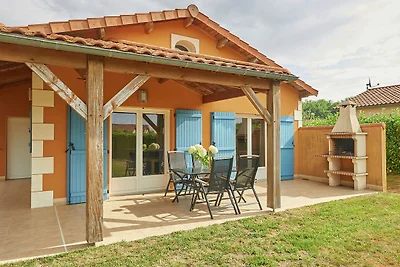 Villa mit Kamin in der Loire Region