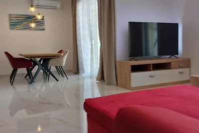 Villa Tamaris - Two Bedroom Holiday Home with...