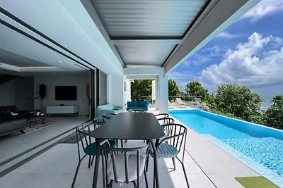 Villa a Saint-François con piscina a sfioro