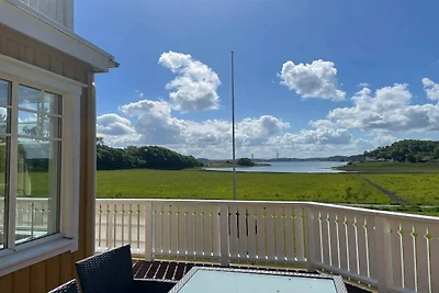 5 Sterne Ferienhaus in ASKERÖN