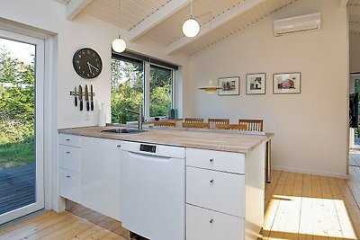 Modernes Ferienhaus in Jütland mit Grill