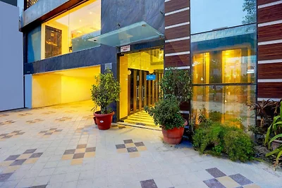 Palette South Delhi Imperial Villa