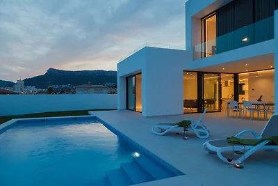 Villa in Calpe mit Pool am Strand