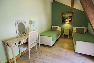 Luxuriöses Ferienhaus mit privatem Pool