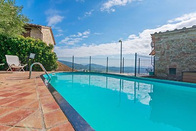 Rustic Holiday Home in Corciano with Swimming...