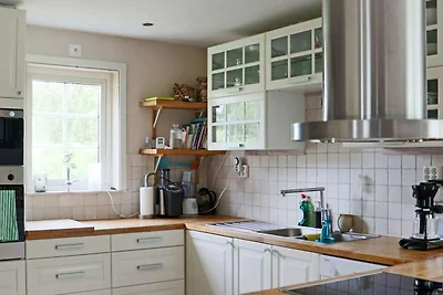 Modernes Ferienhaus mit Garten-By Traum