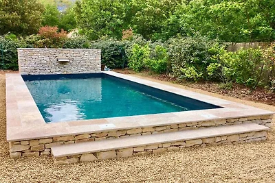 Charmantes Landhaus mit Pool – 637 SAT