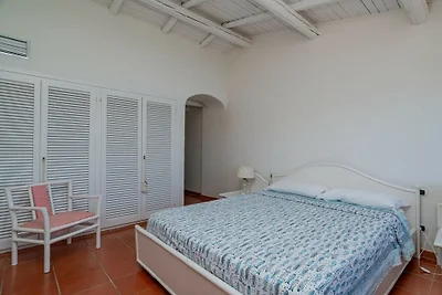 Wohnung in Porto Rotondo mit Terrasse