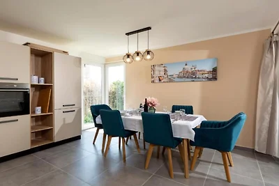 Charming Apartment Sant Elia - Two Bedroom...