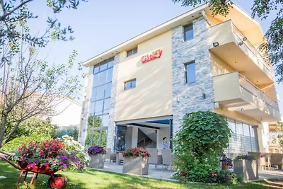 Glory Sanctuary Retreat - Standard double bed...