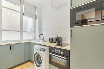 Moderne Suite am Seineufer im 16.