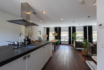 Central Domburg Apartment