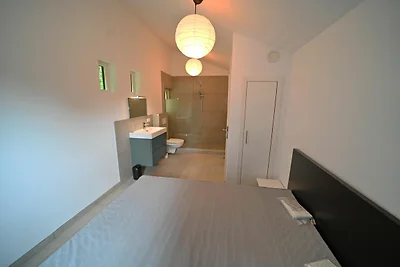 Comfortabele bungalow bij het Rabaismeer