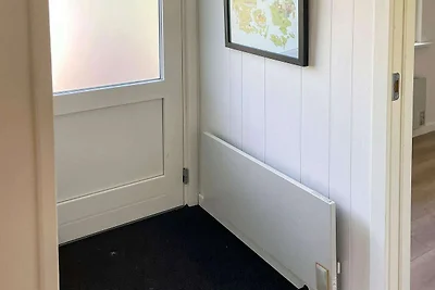 Geraumiges Seeruckzug -- By Traum...