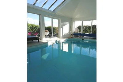 Ferienhaus in Sibiril mit Schwimmbecken
