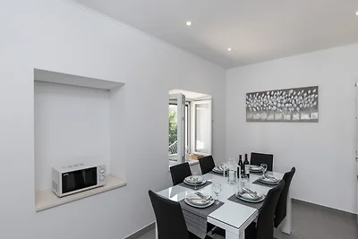 Holiday Home Monika - Two Bedroom Holiday Hom...
