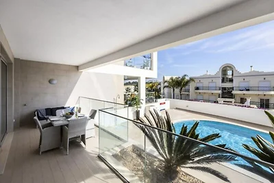 Wohnung in Lagos nahe Porto de Mós Strand