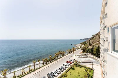 Faro's Almuñecar Beach Apartment - Los Ramos