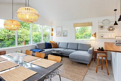 6 Personen Ferienhaus in Karrebæksminde-By...