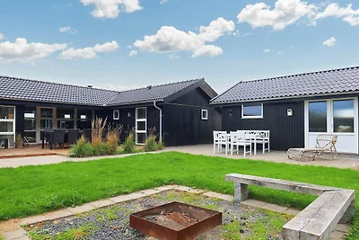 12 Personen Ferienhaus in Løkken