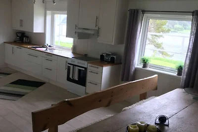 6 Personen Ferienhaus in Halsanaustan-By...
